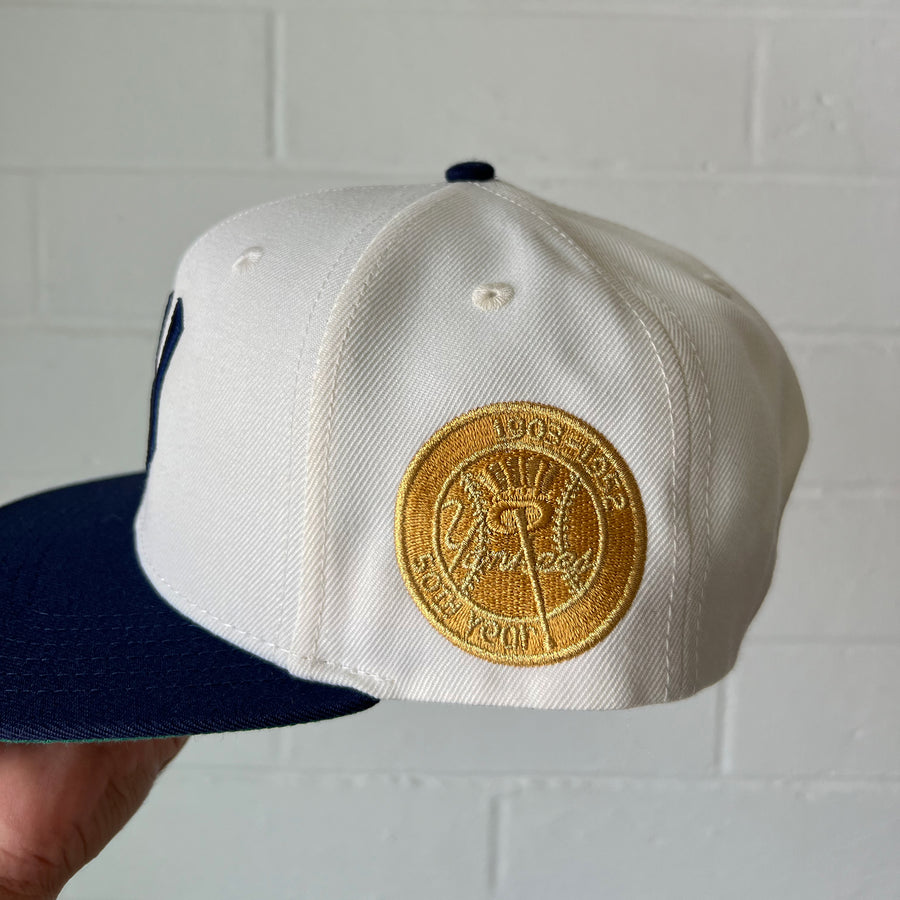 NY 50th Year Anniversary Gold Stamp Snapback (Cream/Navy)