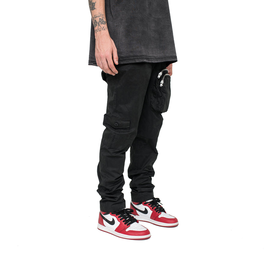 Double Pouch Utility Cargo Pant in Black
