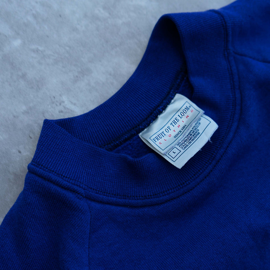 VINTAGE FRUIT OF THE LOOM RAGLAN CREWNECK PURPLE (LARGE)
