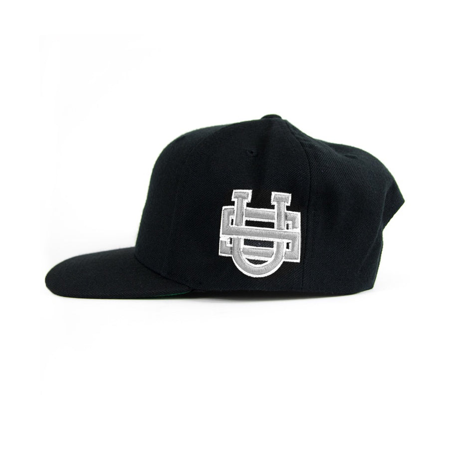 Uniform Studios NY Chain Stitch Snapback (Black)