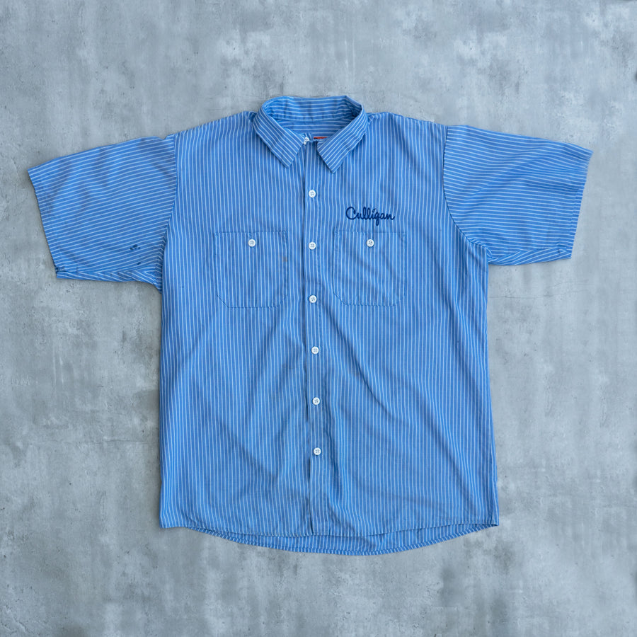 WORK STRIPED SHORT SLEEVE BUTTON UP (LARGE)
