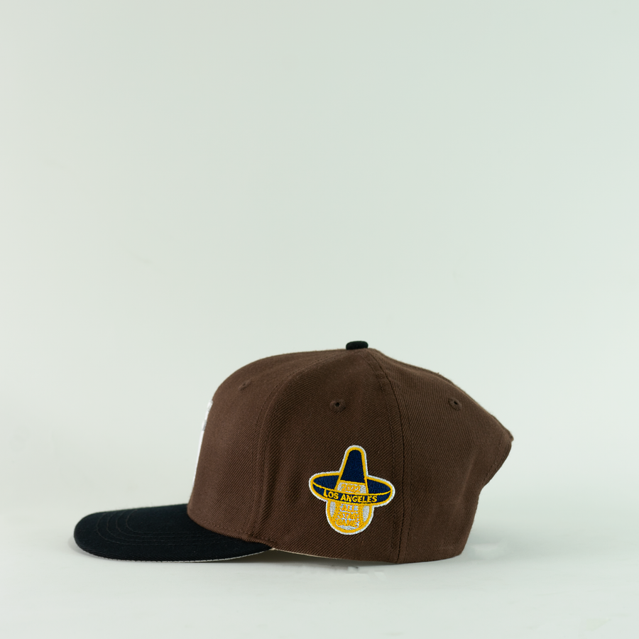 Uniform Retro All Star Game LA Snapback (Brown/Black)