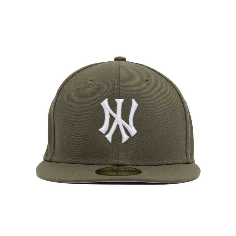 Uniform Studios NY Fitted Hat (Black)