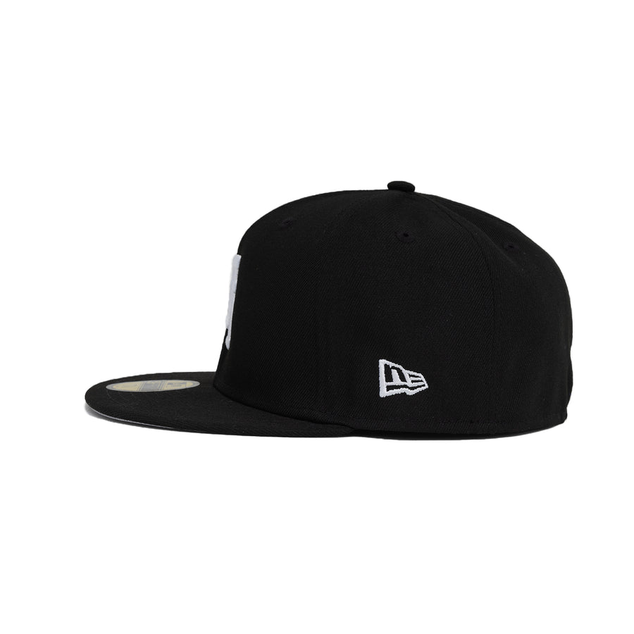 Uniform Studios LA Fitted Hat (Black)